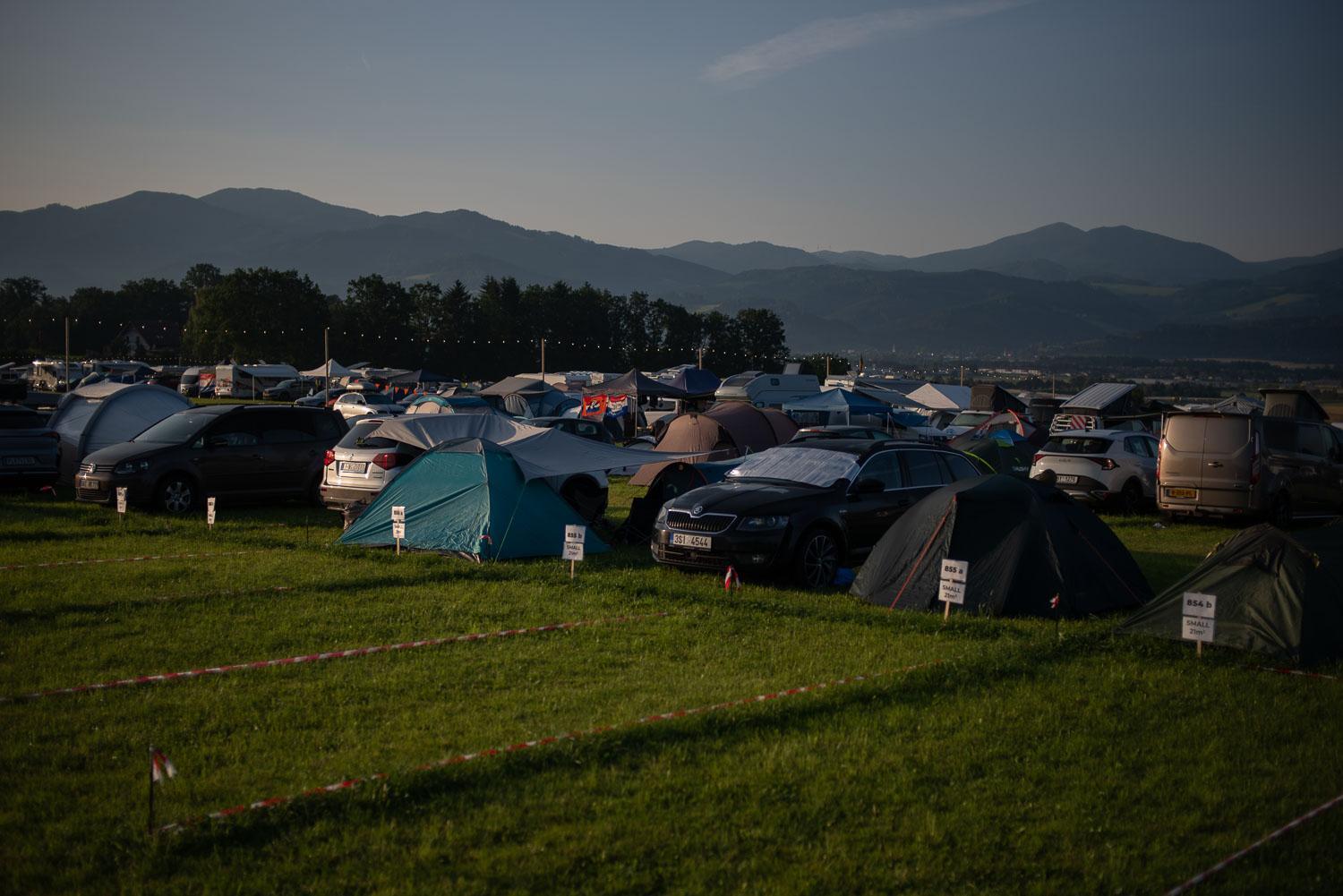 Ring Rast Camping Hotel Spielberg Bei Knittelfeld Exterior photo